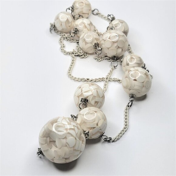 Statement Chill Pill Bead Necklace - Picture 7 of 7
